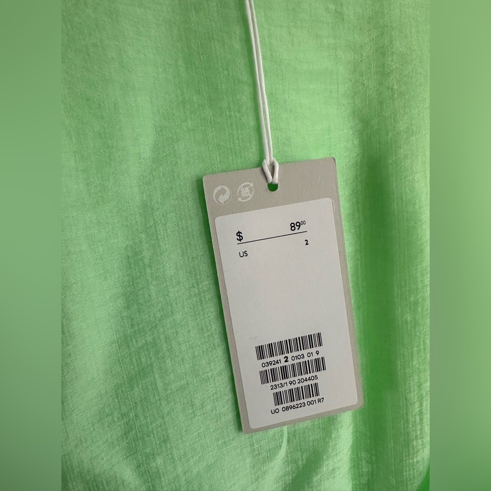 Brand new COS top (size :2 ) - Picture 2 of 3